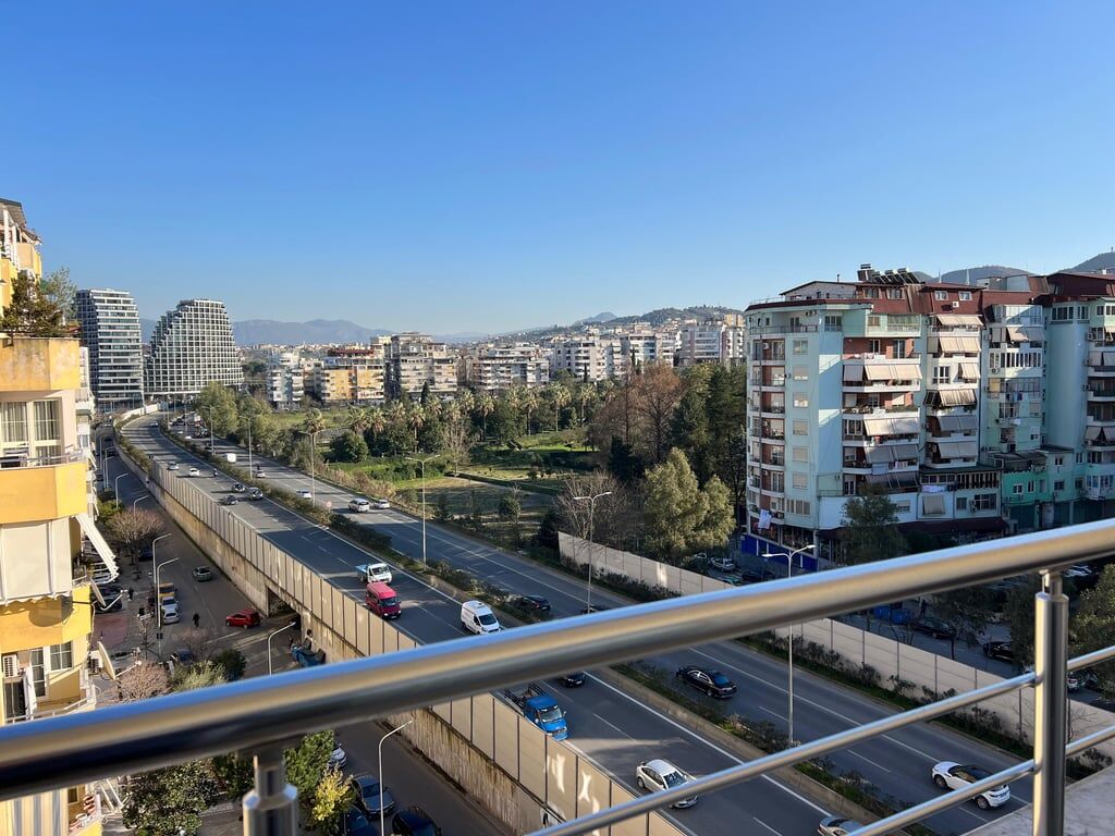 1+1, comune di Parigi, prezzo 500 euro