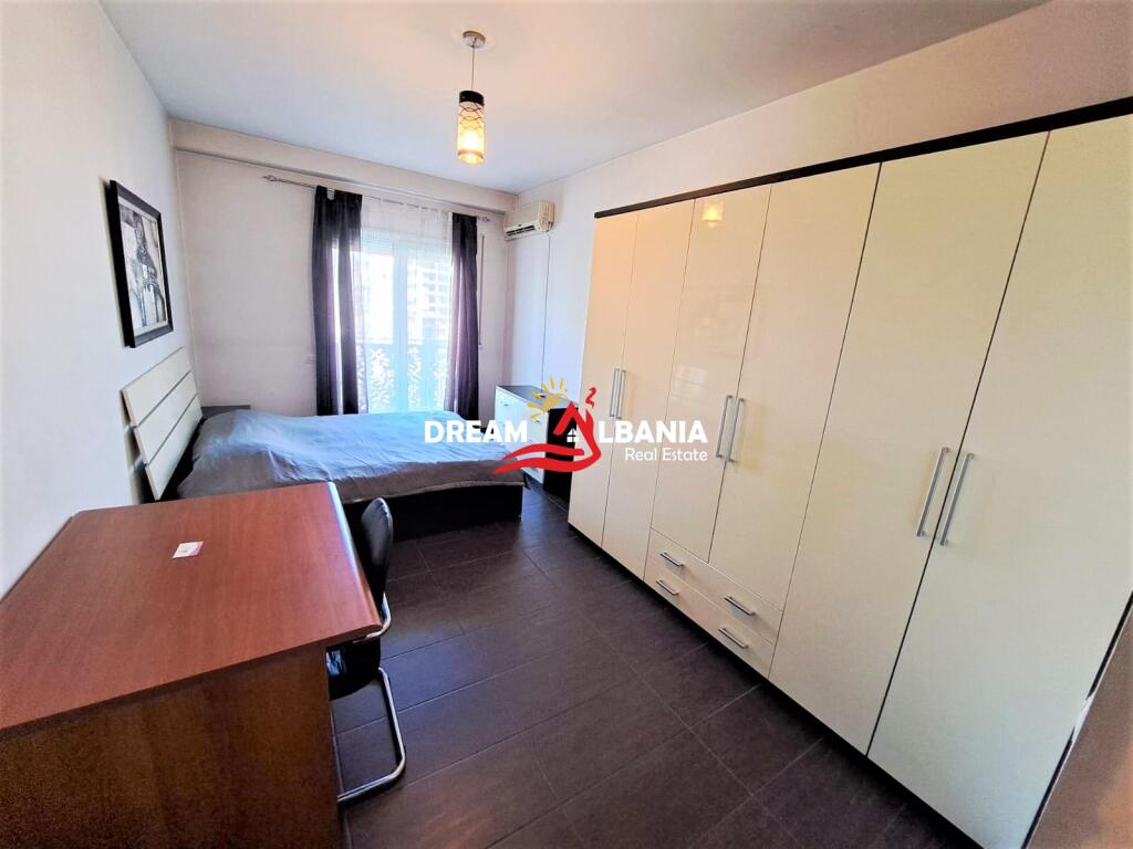 2+1 apartment for sale at Zogu Zi, near Ring Center in Tirana (ID 4121736)