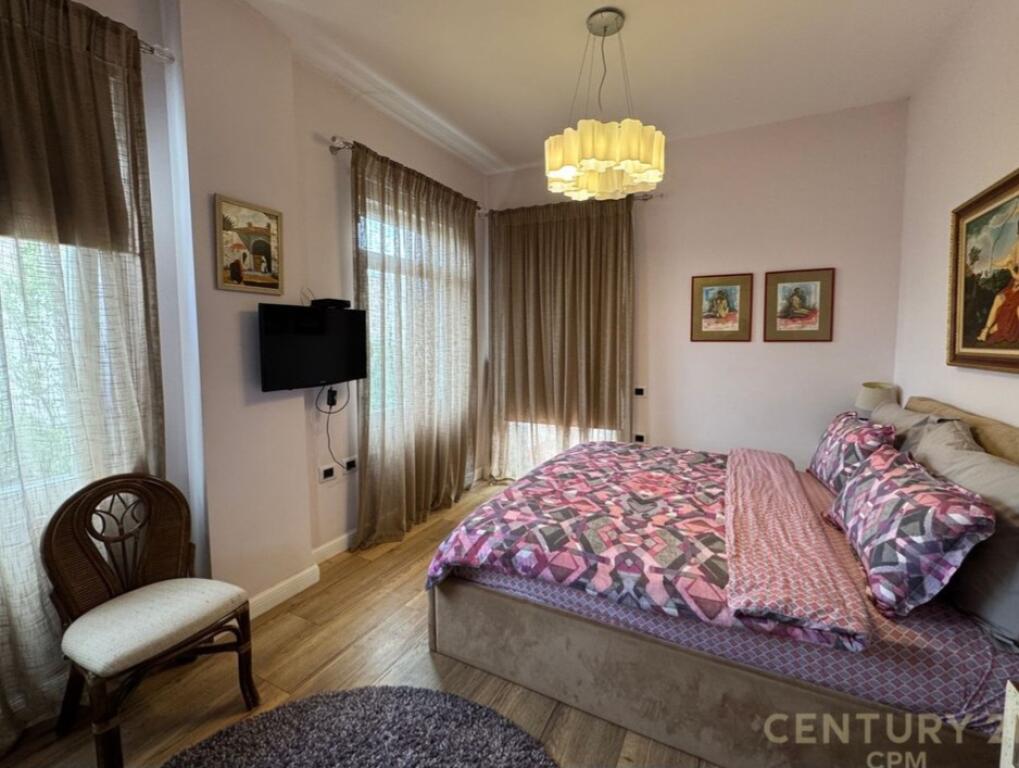 ✨ VILË LUKSOZE ME PISHINË NË SHITJE – REZIDENCA AKACIA HILLS 2