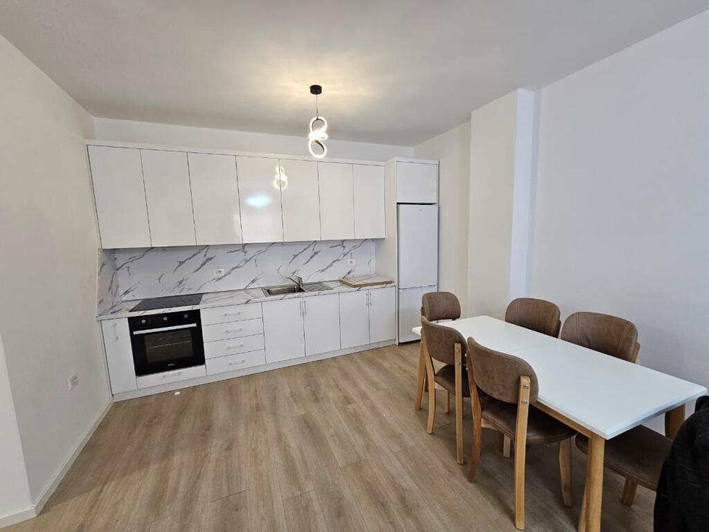Apartament me qera 2+1+2 ne Don Bosko (ID B2201312) Tirane