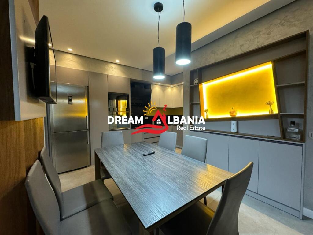 Vendesi appartamento 3+1+2 vicino al ristorante Qesarake – Fresk (ID 4131450)