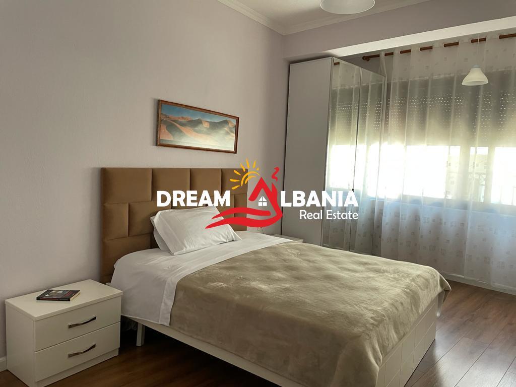 Appartamento 1+1 in affitto in Viale Zogu I, presso il Ministero della Giustizia (ID 4219382)
