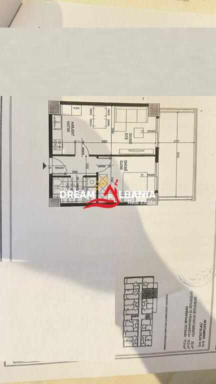 Appartamento 1+1 in vendita presso il Campo dell'Aviazione, vicino alla Scuola "Dhora Leka" (ID 41111074)