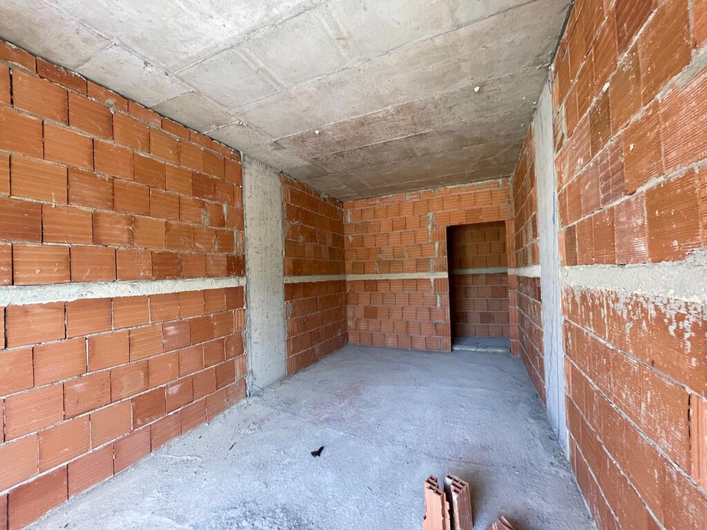 FOR SALE apartment 2+1+PARKING in a modern complex near the Dry Lake