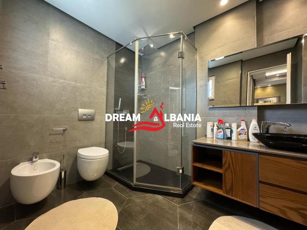 Vendesi appartamento 3+1+2 vicino al ristorante Qesarake – Fresk (ID 4131450)