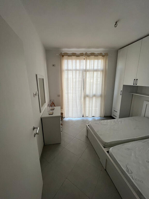 Apartament me qera 1+1 tek Rruga e Dibres (ID B2101108) Tirane​