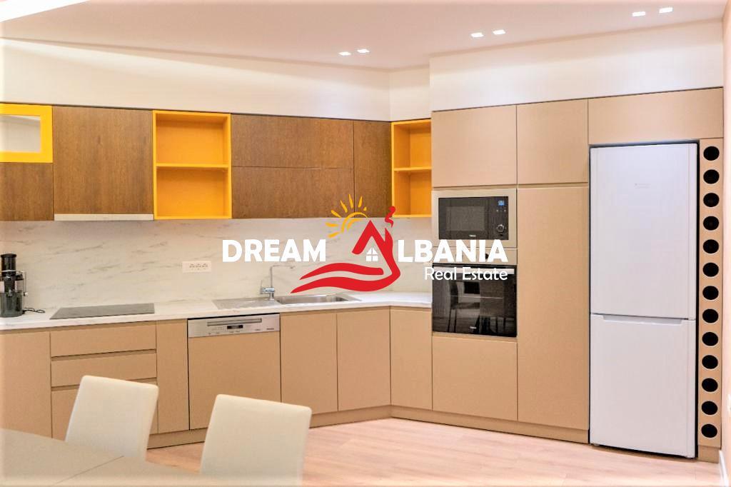 Appartamento 2+1 in affitto presso la Residenza Kodra e Diellit 2 (ID 42211124)