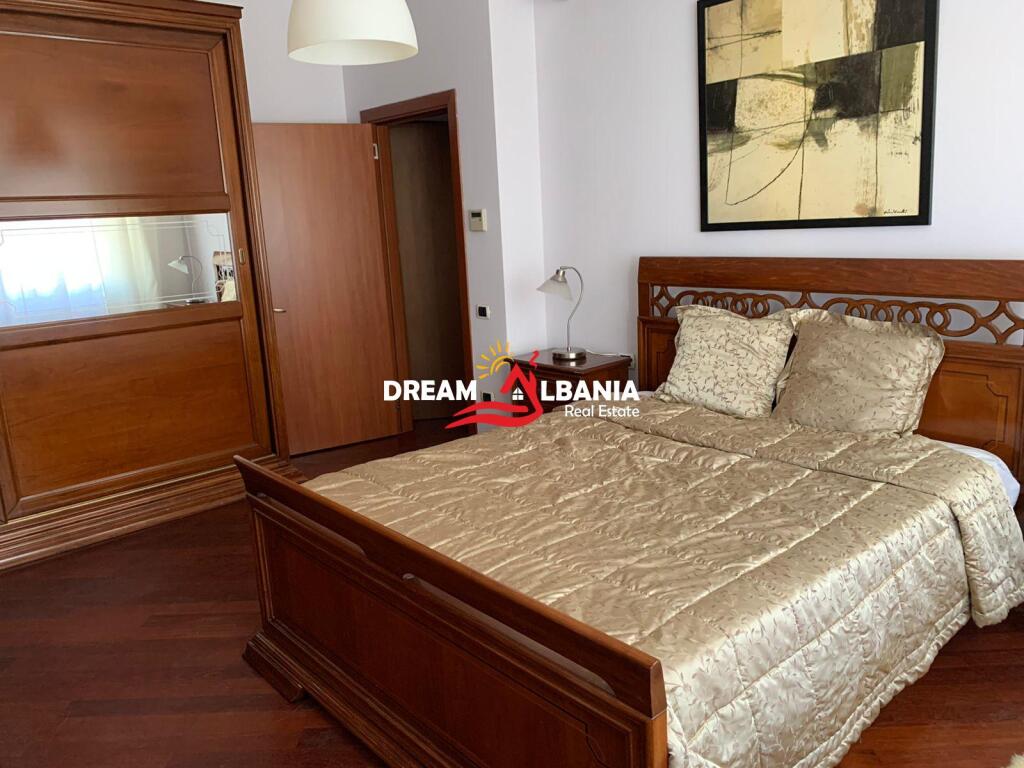 Apartament 2+1+2 me qera tek Sheshi Wilson, rruga Sulejman Delvina (ID 42215204)