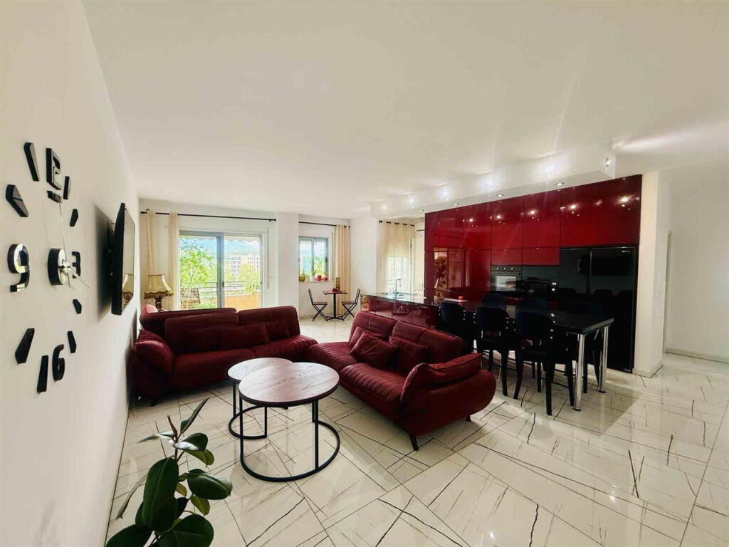 Apartament me qera 2+1+2 tek Liqeni i Thate (ID B2201323) Tirane​