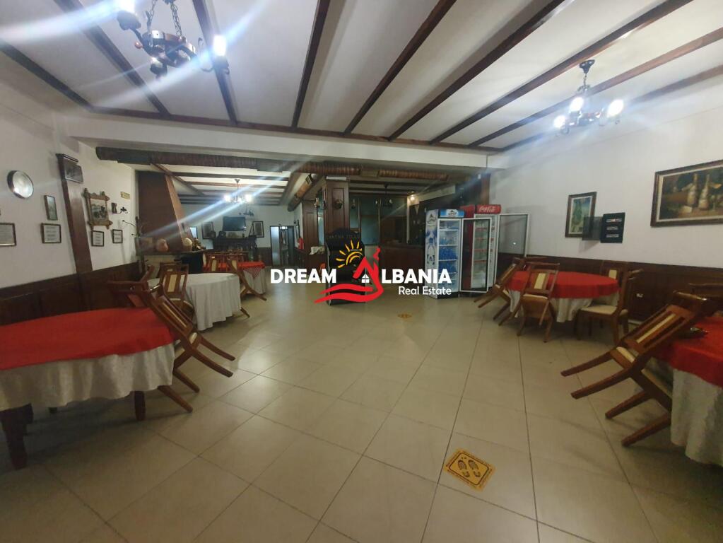 Jepet Restorant +Lavazh+Godine me Qera ne zonen e Yrshekut prane Top Channel, Tirane ( ID 4251245 )
