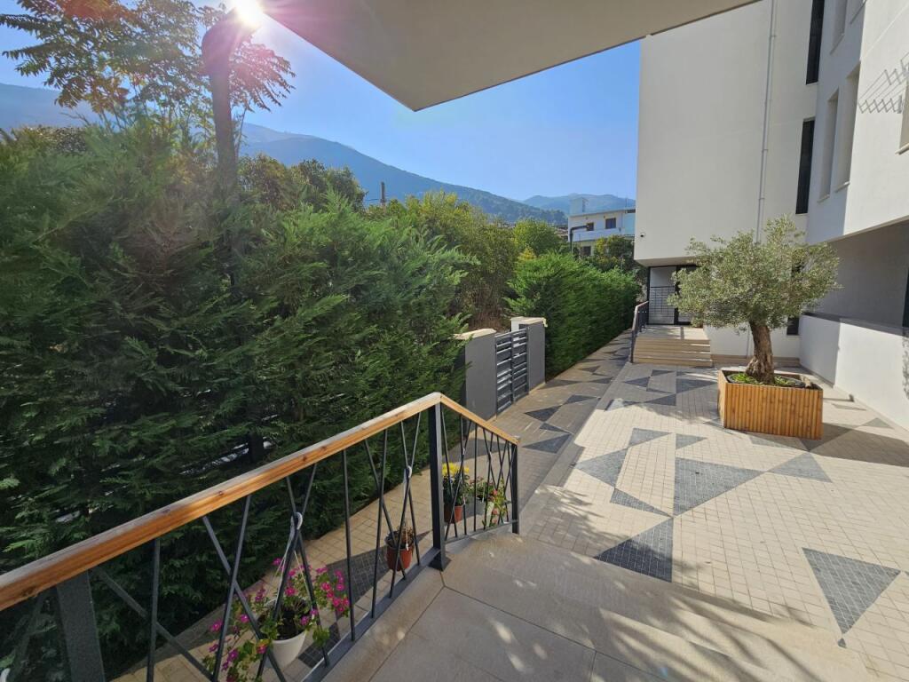 Studio Luksoze per shitje ne Vlore