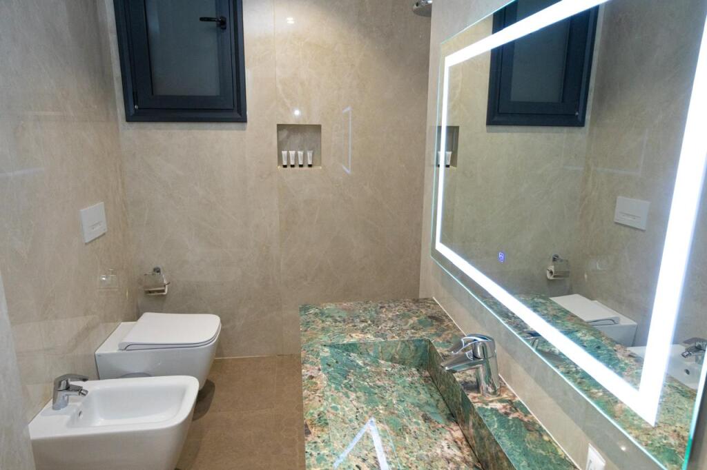 Hotel per shitje ne Vlore