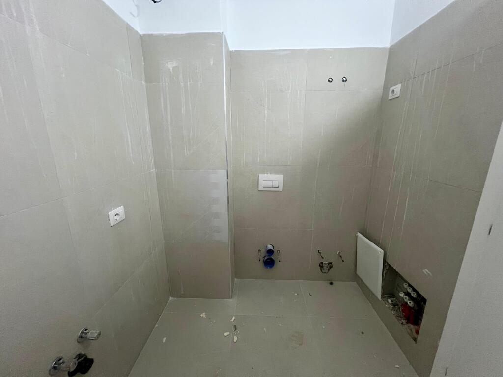 Apartament ne shitje ne Radhime