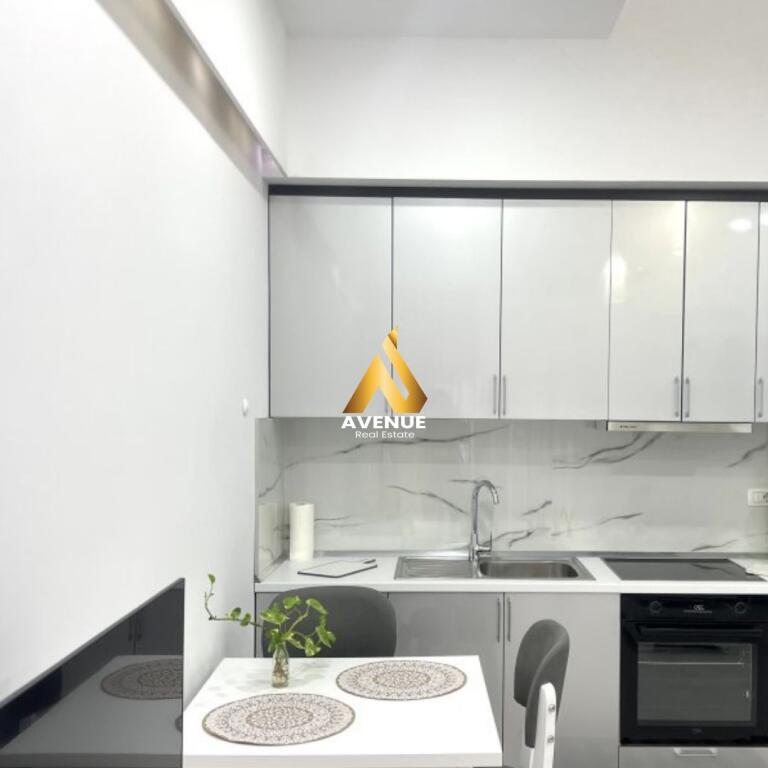 JEPET ME QERA APARTAMENT 1+1, KOPSHTI BOTANIK, TIRANE