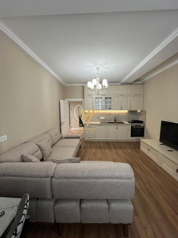 APARTAMENT 1+1+BLK ME QERA TE RRUGA E ELBASANIT