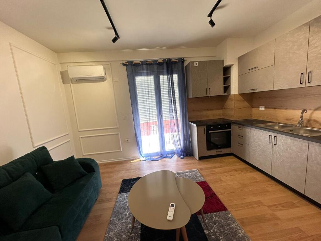 1+1 me post parkimi selite,500 euro