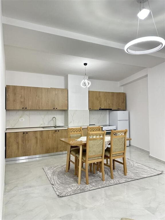 Apartament Me Qera 2+1+2 Ne Astir (ID B2201382) Tirane