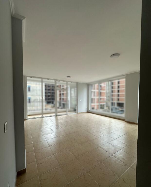 Zyre Me Qera 3+1+2 Tek Bulevardi I Ri (ID BZ2620) Tirane​