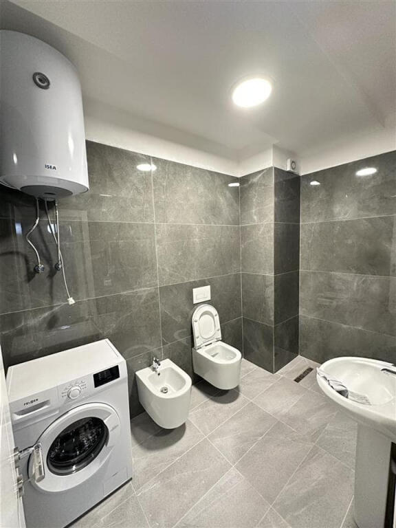 Apartament Me Qera 2+1+2 Ne Astir (ID B2201382) Tirane