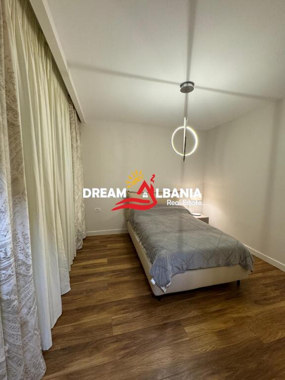 Luxury Apartment 3+1+2 wc for sale in Bllok, near Sky Tower in Tirana(ID 4131455)