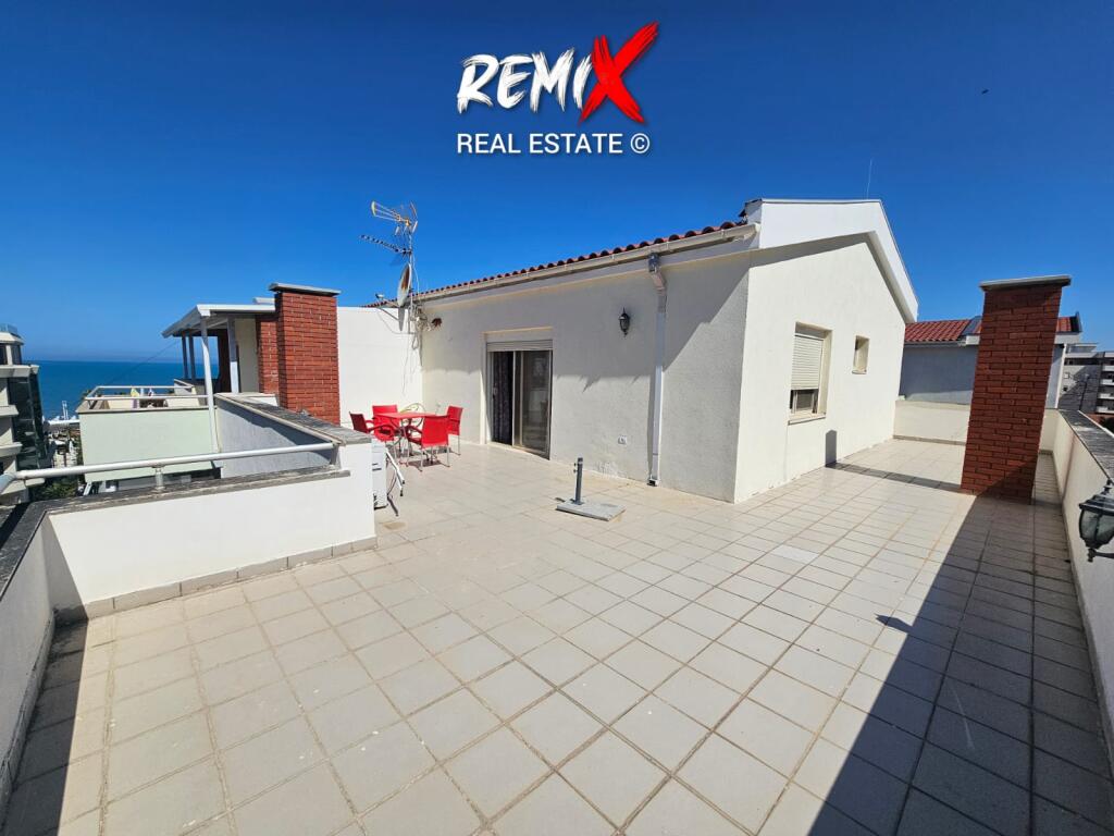 FOR SALE SUPER PAPAFINGO, GOLEMI BEACH