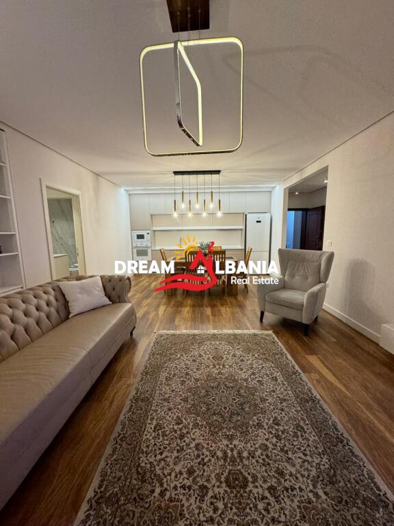 Luxury Apartment 3+1+2 wc for sale in Bllok, near Sky Tower in Tirana(ID 4131455)