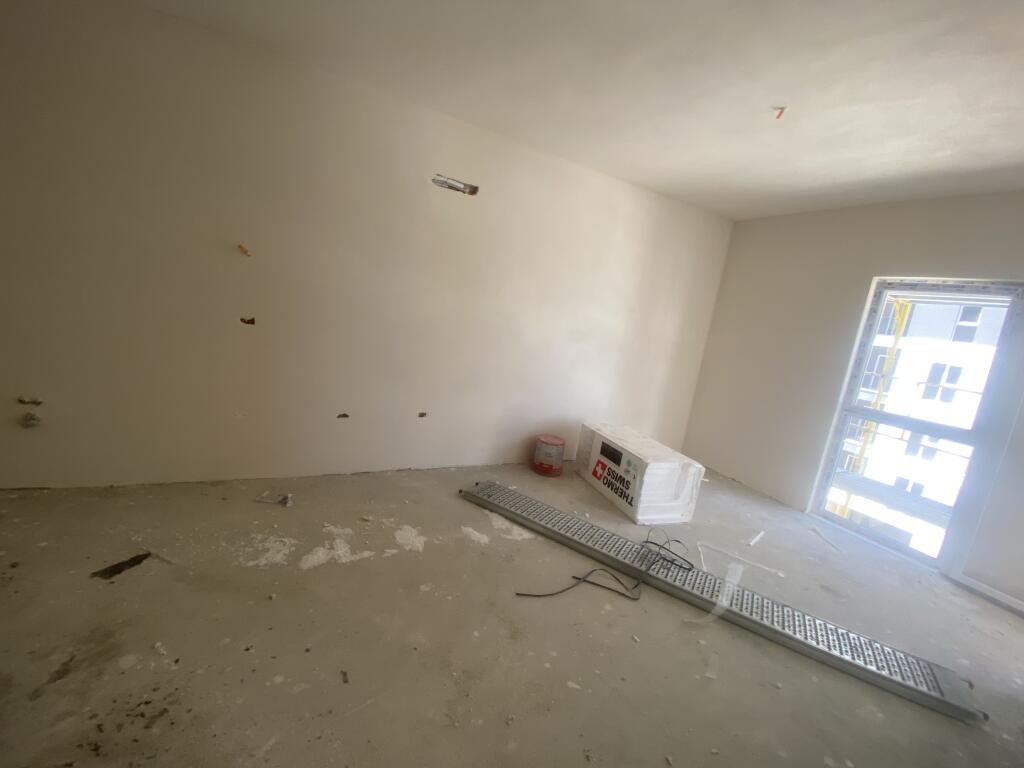 In vendita 1+1, Tirana ingresso 2, Caza Italia, 88 mila euro