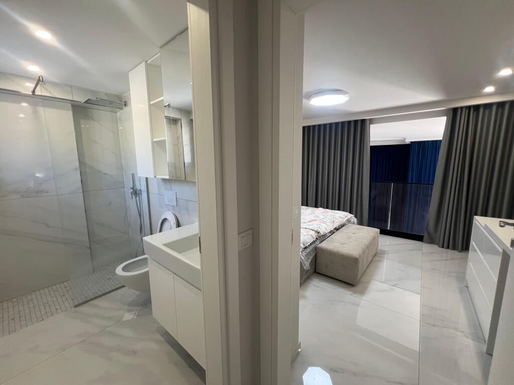 Duplex Luksoz per shitje ne Radhime