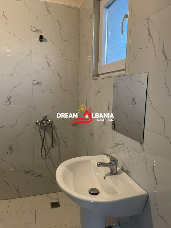 Villa a 3 piani in affitto a Mjull Bathore, vicino a TEG a Tirana (ID 4251399)