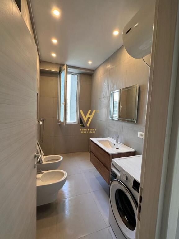 APARTAMENT 1+1+BLK ME QERA TE UNAZA E RE