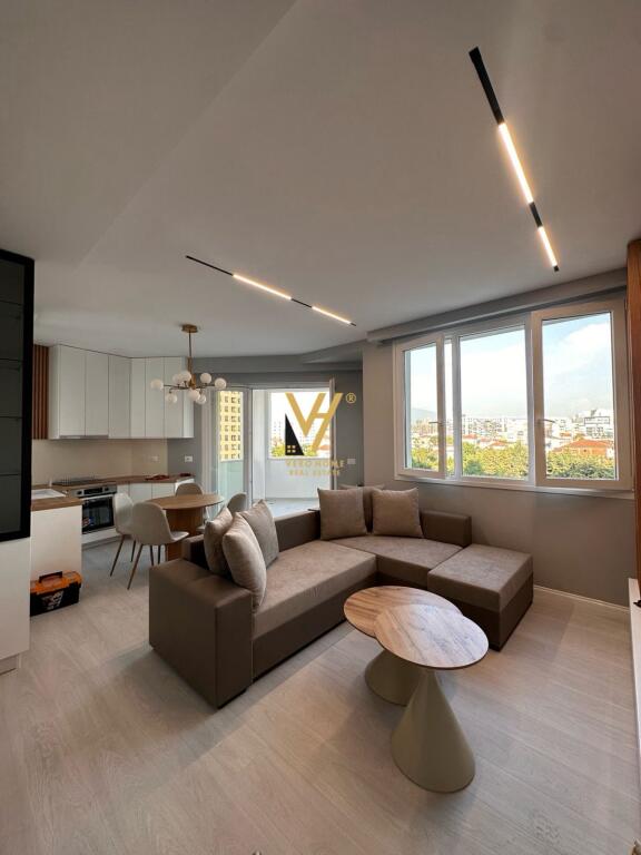 APARTAMENT 1+1+BLK ME QERA TE UNAZA E RE
