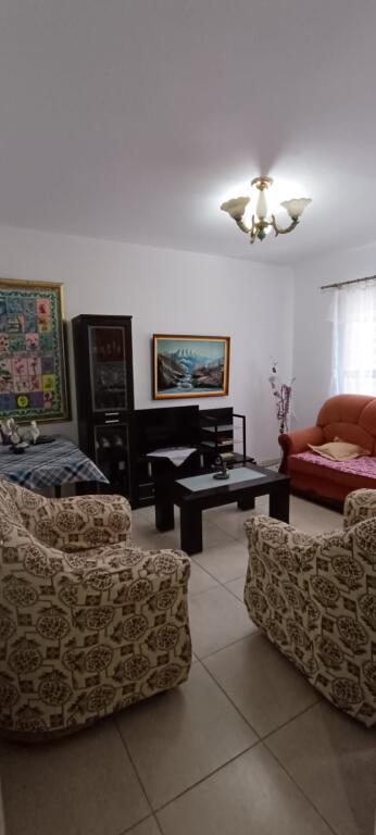 Jepet me qera apartament 2+1 ne Ali Dem te Azili