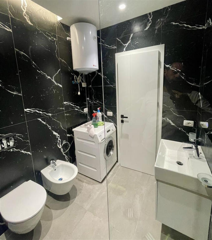 Appartamento in Affitto 2+1+Posto Auto presso Univers City (ID B2201354) Tirana