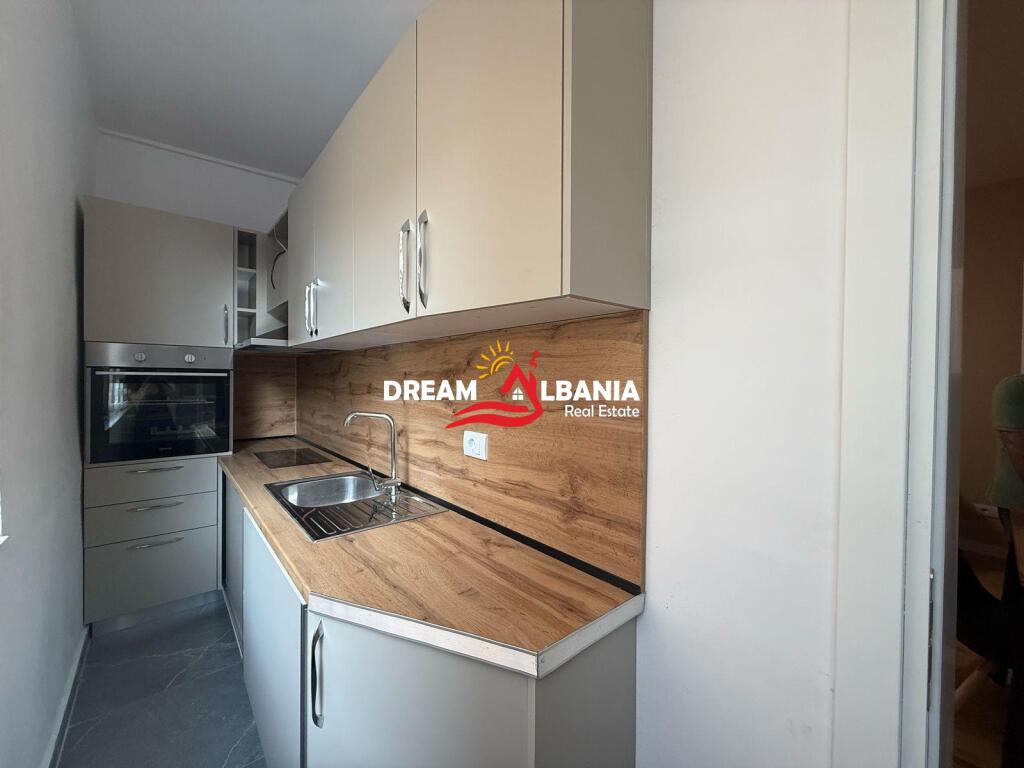 Super Apartament 2+1 me qera te Brryli prane Karburant Eida (ID 42215295).