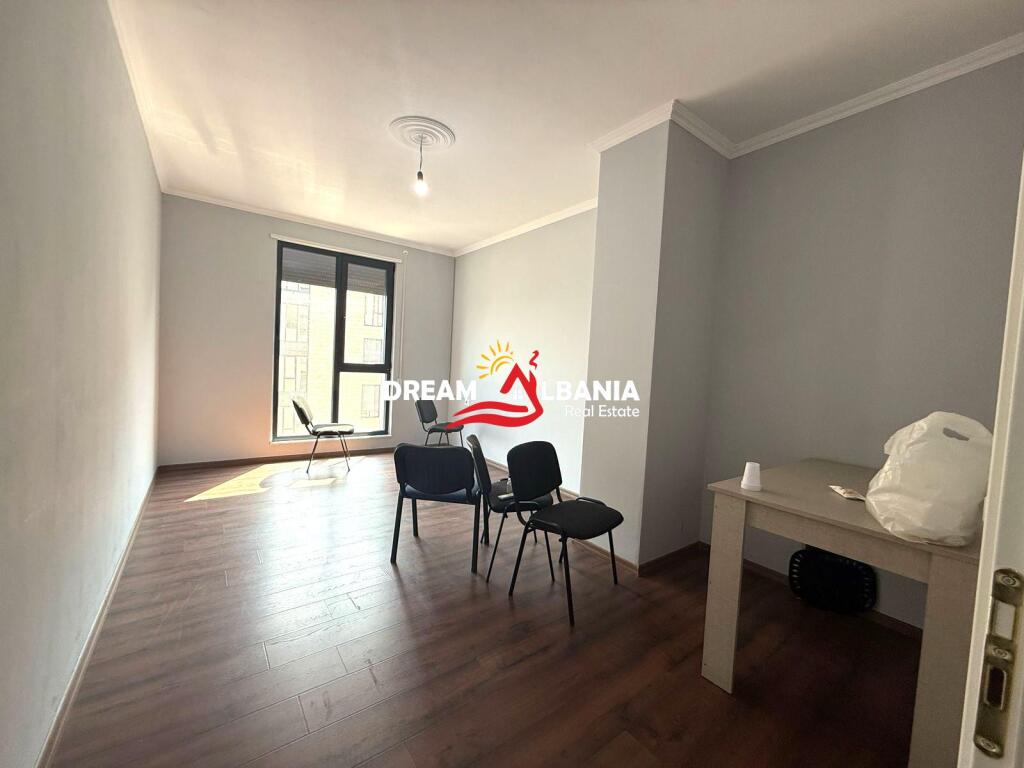 Super Appartamento 3+1+2 in affitto presso Residenca Erli (ID 4231458).