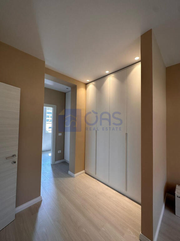 Apartament 2+1 për qira në Astir