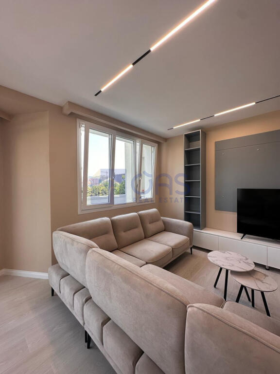 Apartament 2+1 për qira në Astir