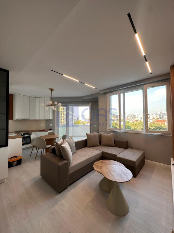 Apartament 1+1 për qira në Astir.