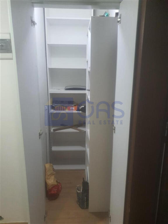 Apartament 1+1 për qira te Sheshi Willson