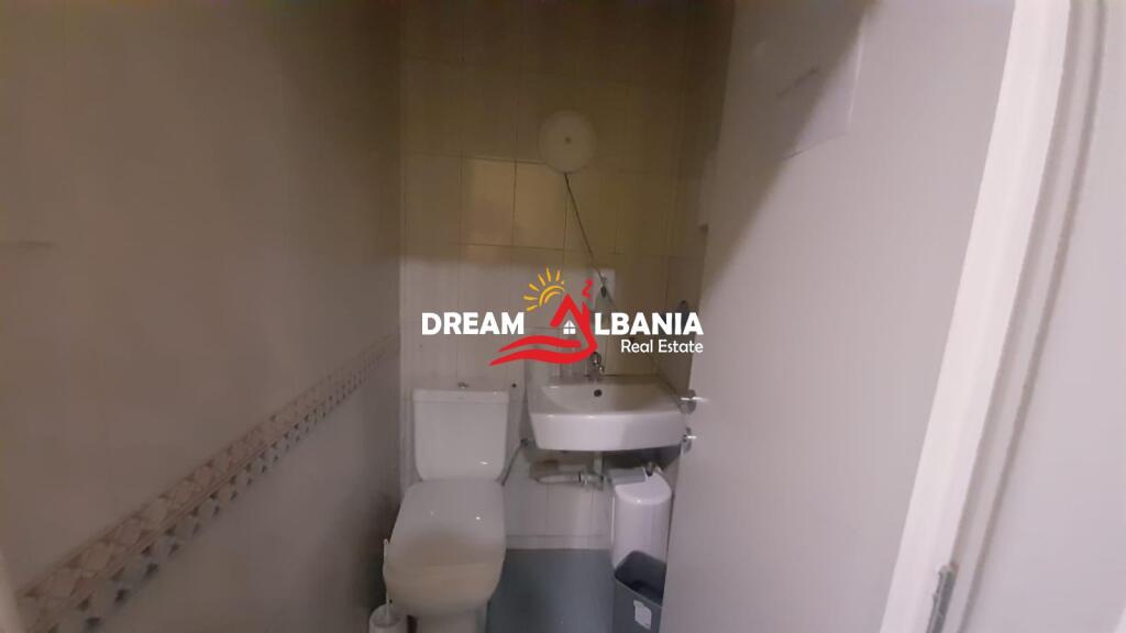 Ambient per zyra me qera ne Bllok prane Piceri Era (ID 4261843)