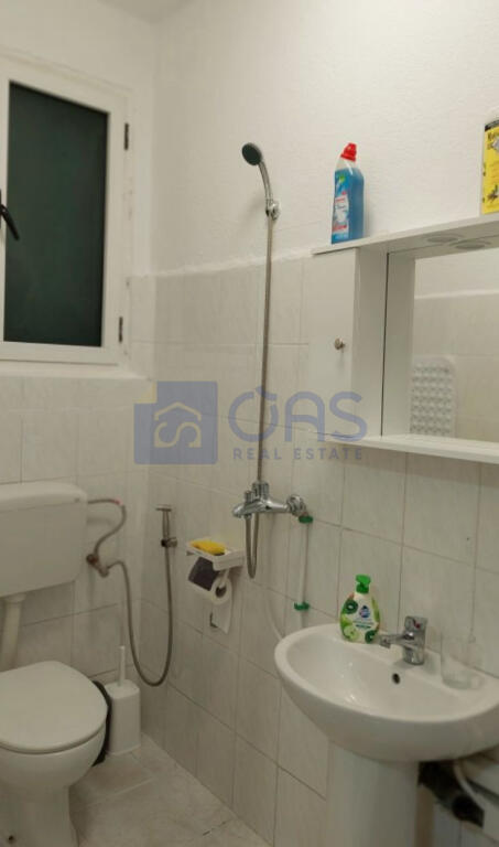 For rent 1+1 apartment in Myslym Shyr, Tirana