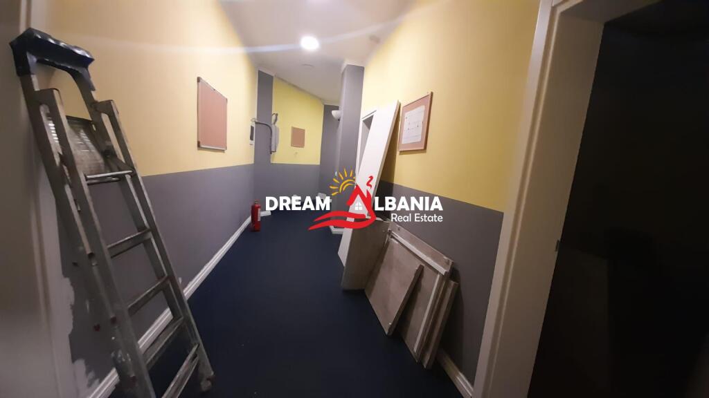 Ambient per zyra me qera ne Bllok prane Piceri Era (ID 4261843)