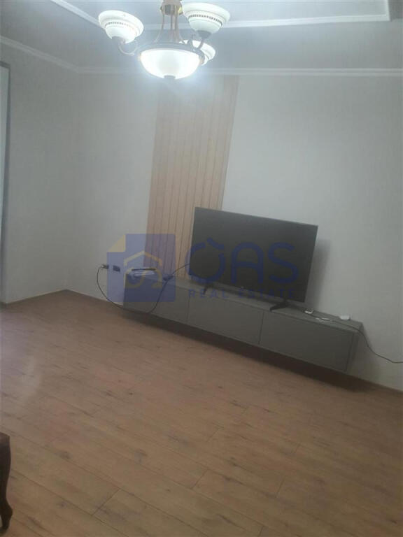 Apartament 1+1 për qira te Sheshi Willson