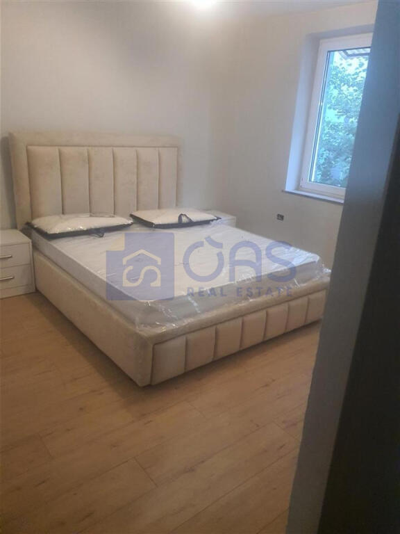 Apartament 1+1 për qira te Sheshi Willson