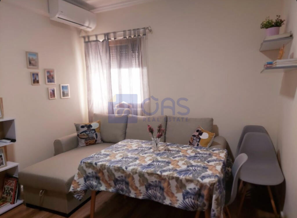 For rent 1+1 apartment in Myslym Shyr, Tirana