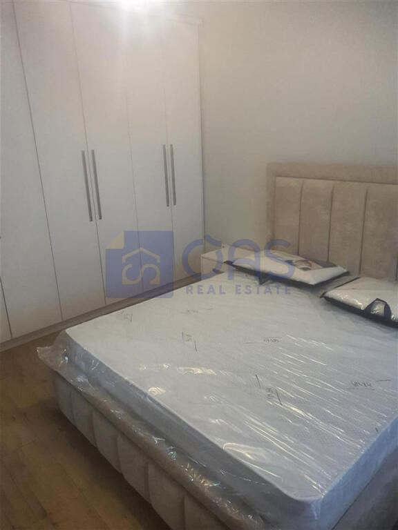 Apartament 1+1 për qira te Sheshi Willson