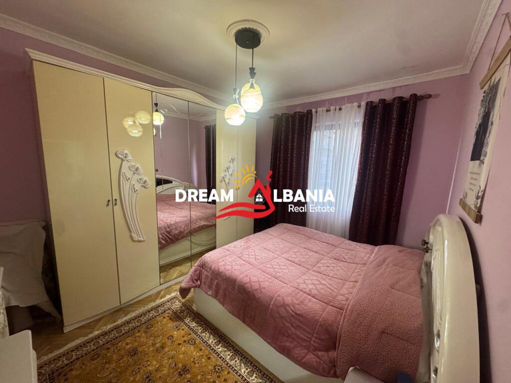 Shitet apartament 2+1 ne rrugen  Myslym Shyri, Tirane (ID 4129500)
