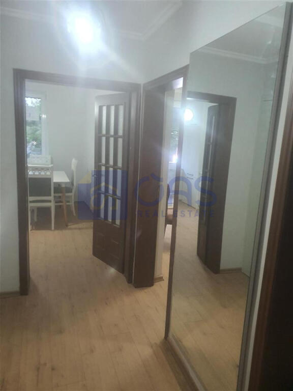 Apartament 1+1 për qira te Sheshi Willson