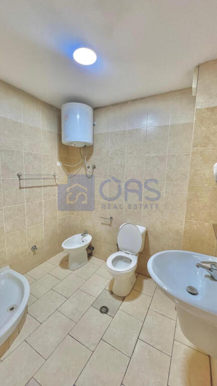 Apartament 1+1 për qira në Qendër, Tiranë