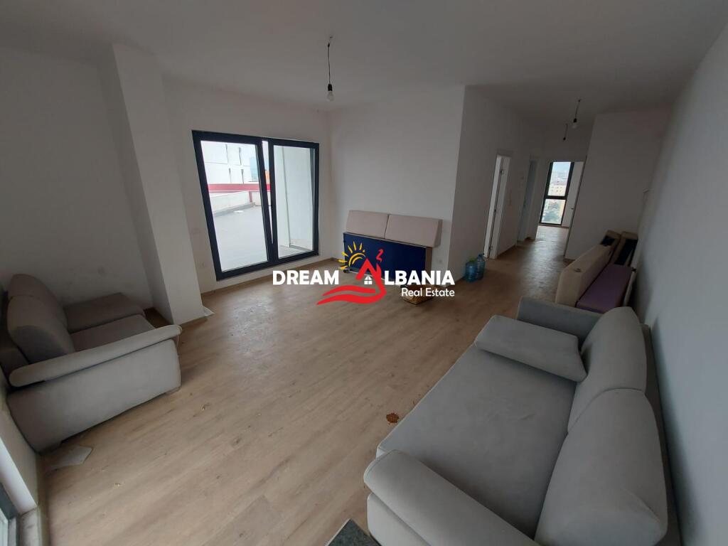 Appartamento 2+1 con terrazza in affitto presso il complesso Arlis, Tirana ID (42215009)